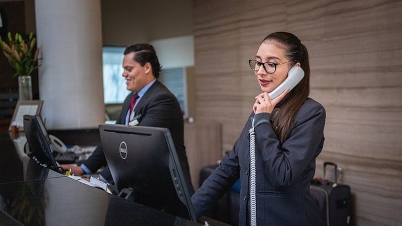 艺术夏令营与冬令营：一场季节变换的艺术之旅